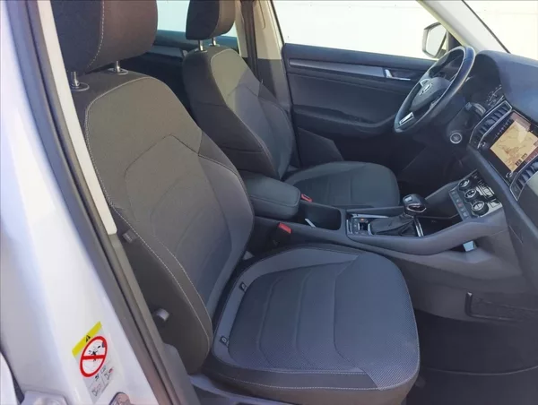 Škoda Kodiaq 2,0 TDi 4x4 DSG 7.míst Navi - foto 31