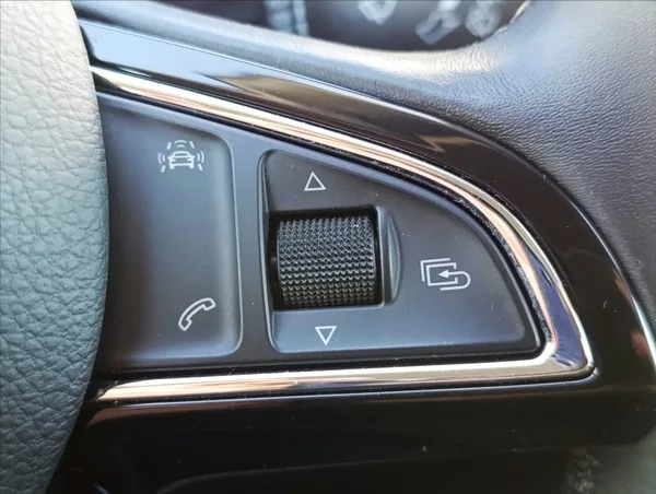 Škoda Kodiaq 2,0 TDi 4x4 DSG 7.míst Navi - foto 33