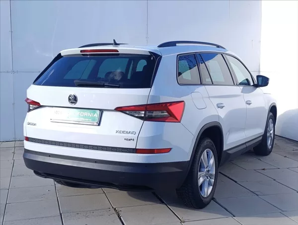 Škoda Kodiaq 2,0 TDi 4x4 DSG 7.míst Navi - foto 7