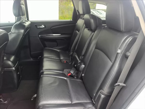 Fiat Freemont 2,0 MJT 4x4 7Míst AUTOMAT Navi - foto 24