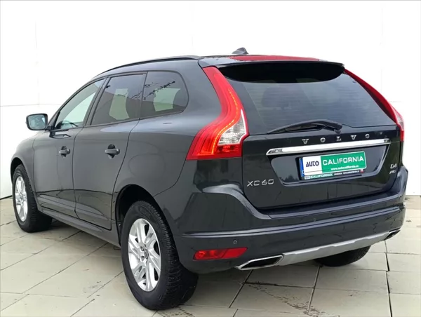 Volvo XC60 2,4 D4 Automat.4x4,Navi,Kůže, - foto 10