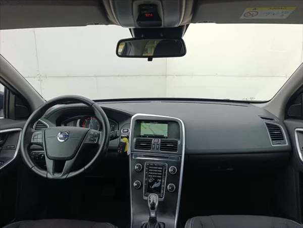 Volvo XC60 2,4 D4 Automat.4x4,Navi,Kůže, - foto 15