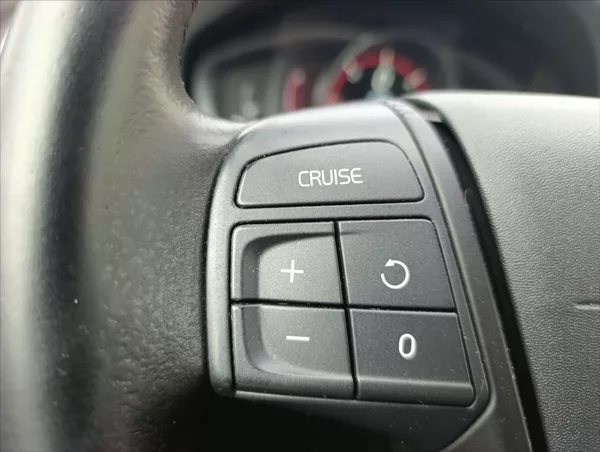 Volvo XC60 2,4 D4 Automat.4x4,Navi,Kůže, - foto 28
