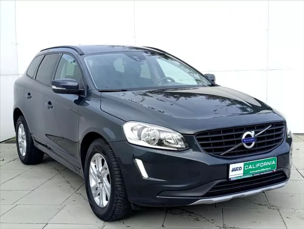 Volvo XC60 2,4 D4 Automat.4x4,Navi,Kůže, - foto 4