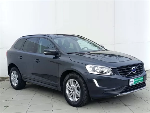 Volvo XC60 2,4 D4 Automat.4x4,Navi,Kůže, - foto 5