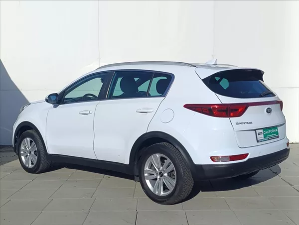 Kia Sportage 1,7 CRDi Navi Kamera Tempomat - foto 11