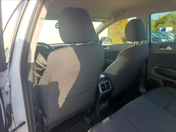 Kia Sportage 1,7 CRDi Navi Kamera Tempomat - foto 20