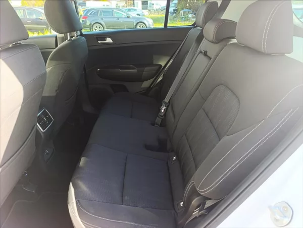 Kia Sportage 1,7 CRDi Navi Kamera Tempomat - foto 21