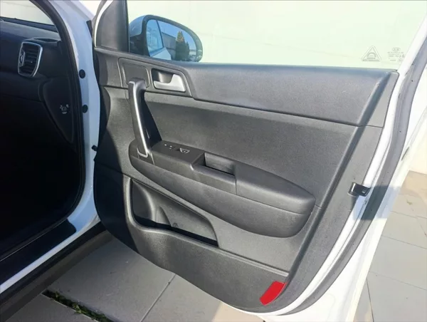 Kia Sportage 1,7 CRDi Navi Kamera Tempomat - foto 25