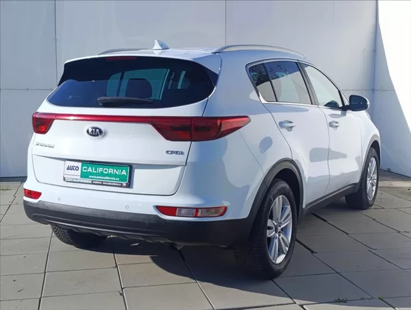 Kia Sportage 1,7 CRDi Navi Kamera Tempomat - foto 7