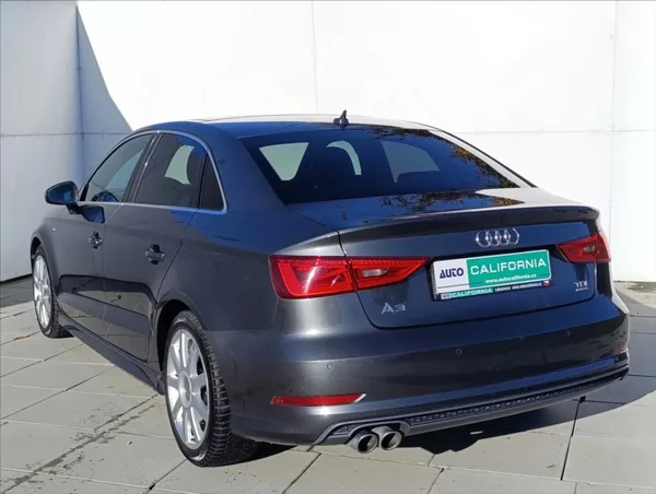 Audi A3 2,0 TDi S-Line Navi,Bi-xenon - foto 10