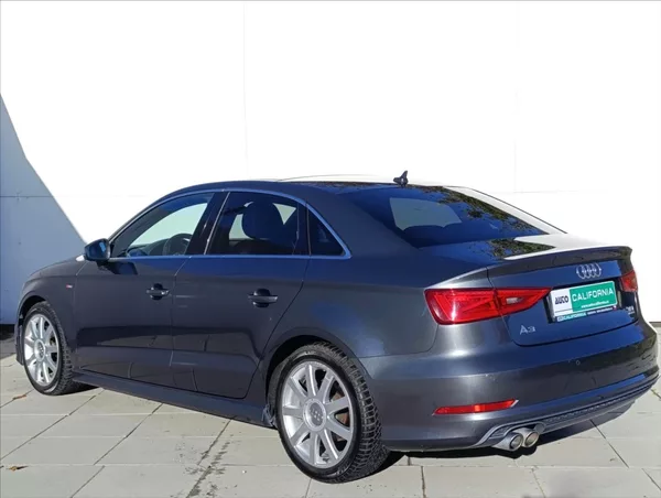 Audi A3 2,0 TDi S-Line Navi,Bi-xenon - foto 11