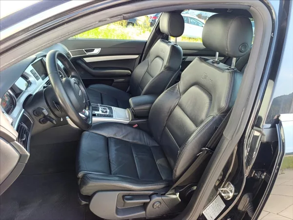 Audi A6 Avant 3,0 TDi aut.,Quattro Kůž - foto 14