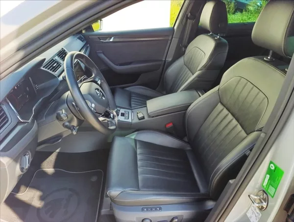 Škoda Superb 2,0 TDi DSG 4x4 Tažné 1maj.,ČR - foto 14