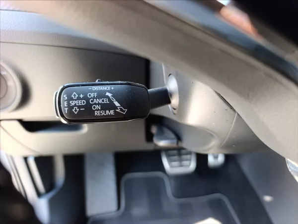 Škoda Superb 2,0 TDi DSG 4x4 Tažné 1maj.,ČR - foto 30