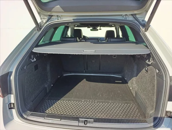 Škoda Superb 2,0 TDi DSG 4x4 Tažné 1maj.,ČR - foto 9