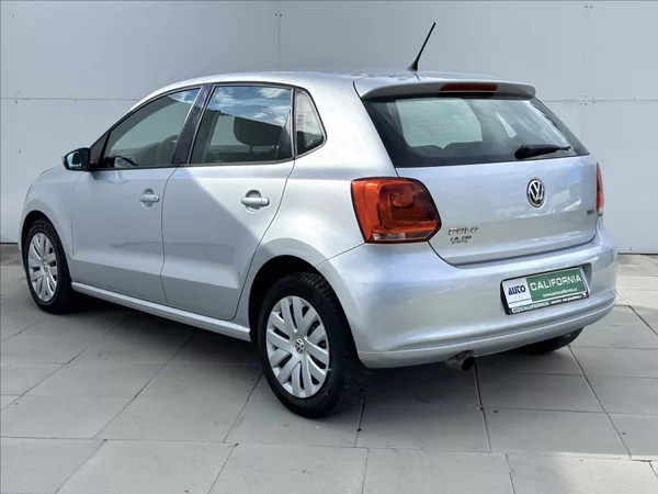 Volkswagen Polo 1,6 TDi Klimatizace serviska - foto 11