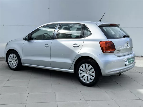 Volkswagen Polo 1,6 TDi Klimatizace serviska - foto 12