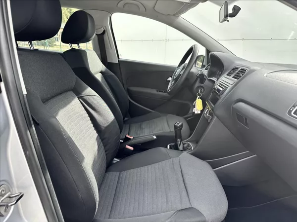 Volkswagen Polo 1,6 TDi Klimatizace serviska - foto 27