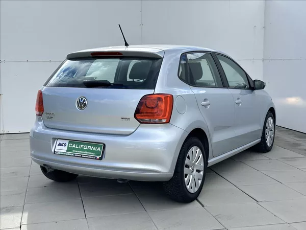 Volkswagen Polo 1,6 TDi Klimatizace serviska - foto 8
