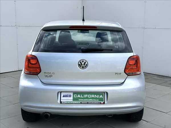 Volkswagen Polo 1,6 TDi Klimatizace serviska - foto 9