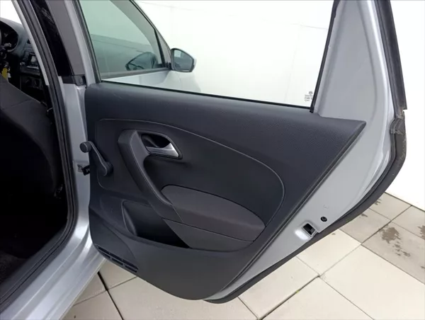 Volkswagen Polo 1,4 TDi Klimatizace Záruka - foto 22