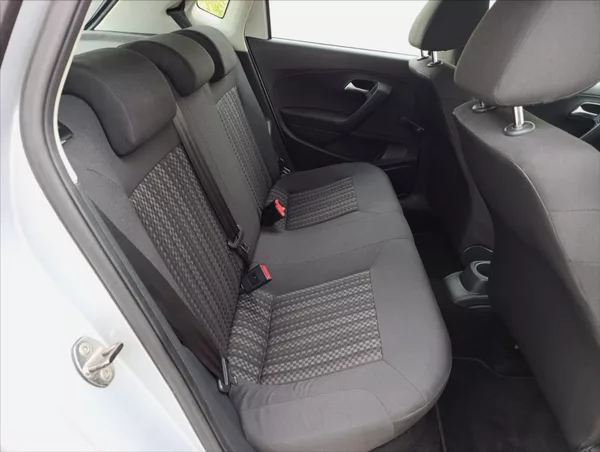 Volkswagen Polo 1,4 TDi Klimatizace Záruka - foto 24