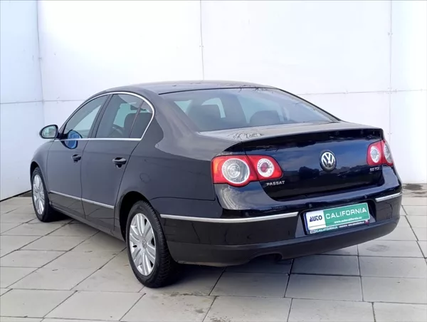 Volkswagen Passat 2,0 TDi Bi-xenon,Kůže,Tempomat - foto 10