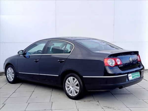 Volkswagen Passat 2,0 TDi Bi-xenon,Kůže,Tempomat - foto 11
