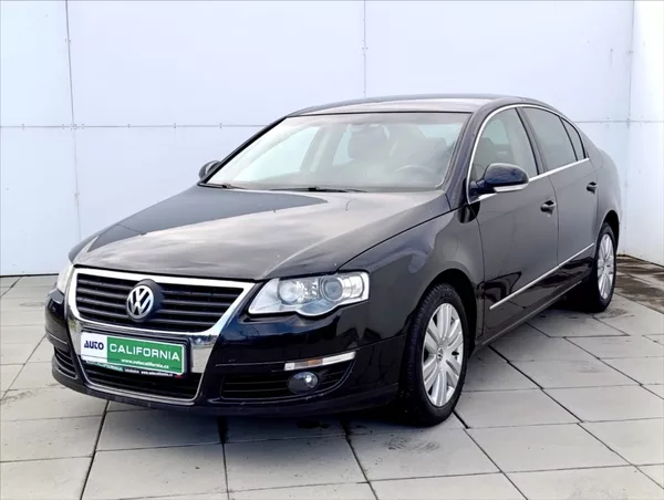 Volkswagen Passat 2,0 TDi Bi-xenon,Kůže,Tempomat - foto 2