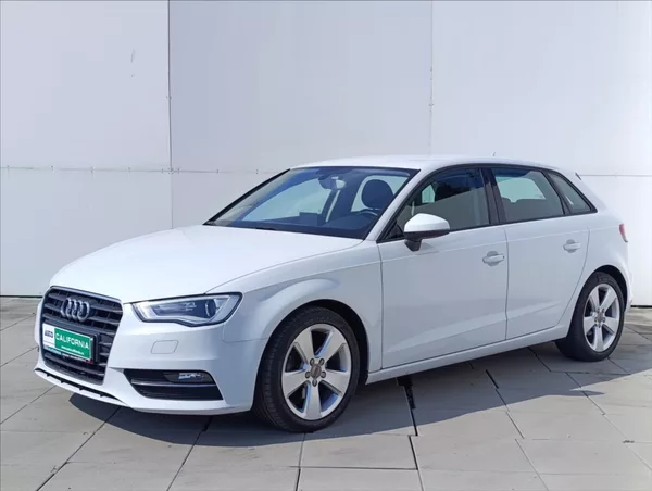 Audi A3 1,6 TDi Bi-xenon,Navi,Tempomat