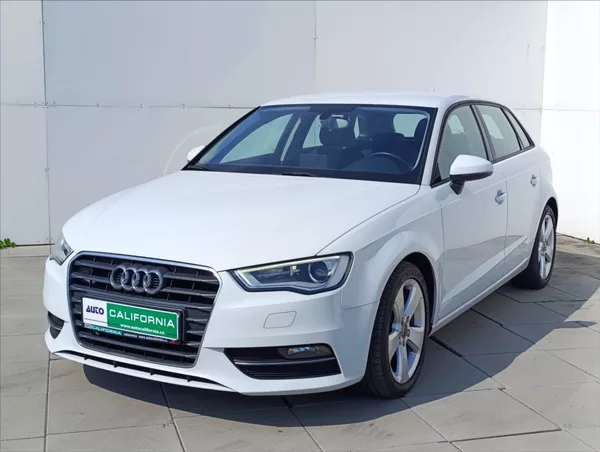 Audi A3 1,6 TDi Bi-xenon,Navi,Tempomat - foto 2