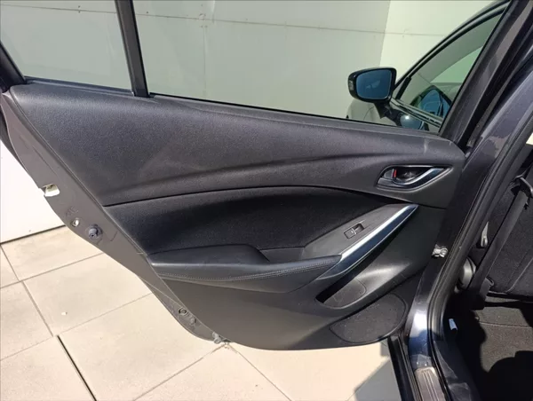 Mazda 6 2,2 D Aut.klima Navigace Tažné - foto 20