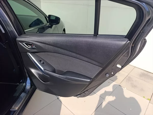 Mazda 6 2,2 D Aut.klima Navigace Tažné - foto 23