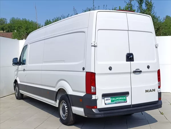 Volkswagen Crafter 2,0 TDi L4H3 Klima LED 1maj.ČR - foto 10