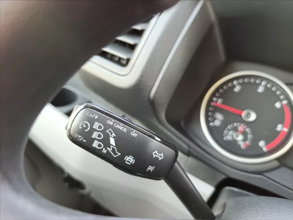 Volkswagen Crafter 2,0 TDi L4H3 Klima LED 1maj.ČR - foto 21