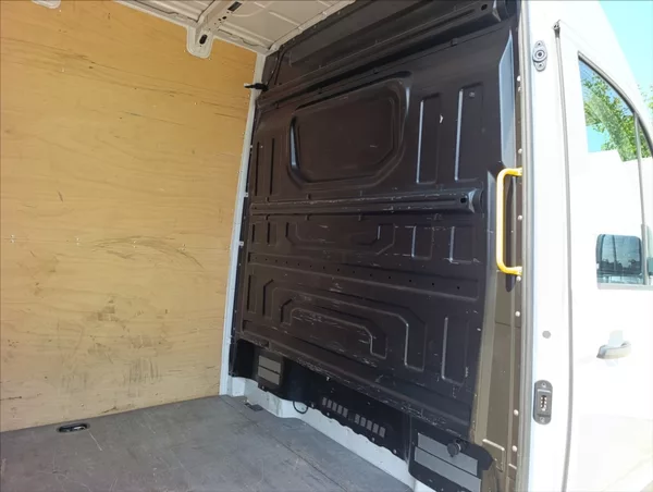 Volkswagen Crafter 2,0 TDi L4H3 Klima LED 1maj.ČR - foto 22