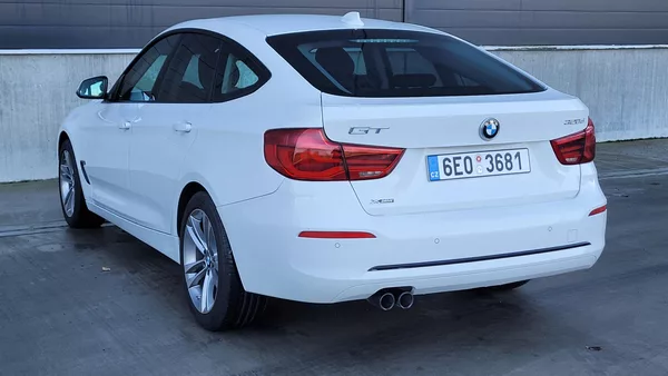 BMW Řada 3 320D XDRIVE - foto 10