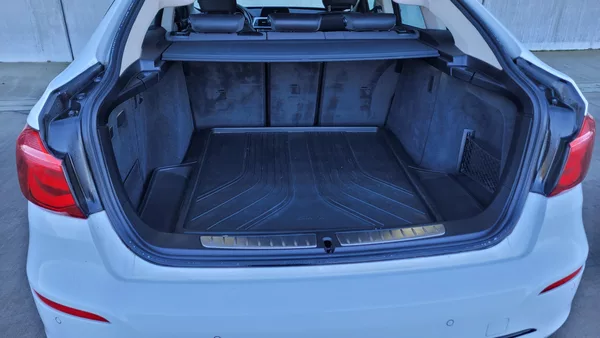 BMW Řada 3 320D XDRIVE - foto 13