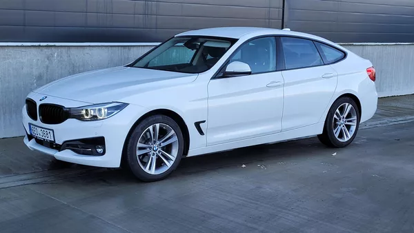 BMW Řada 3 320D XDRIVE - foto 4