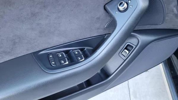 Audi A6 Allroad 3,0TDI 200KW KOUPENO vČR - foto 17