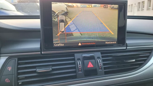 Audi A6 Allroad 3,0TDI 200KW KOUPENO vČR - foto 20