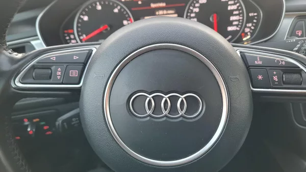Audi A6 Allroad 3,0TDI 200KW KOUPENO vČR - foto 22