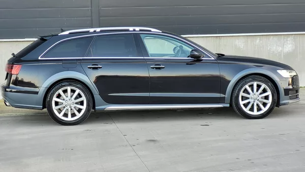 Audi A6 Allroad 3,0TDI 200KW KOUPENO vČR - foto 8