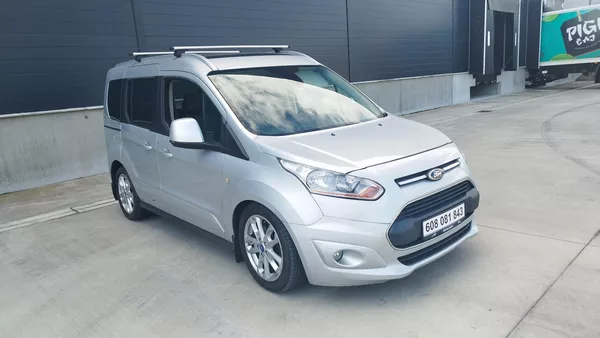 Ford Tourneo Connect 1.0i,volat- 608 081 843