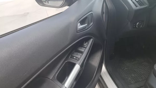 Ford Tourneo Connect 1.0i,volat- 608 081 843 - foto 11