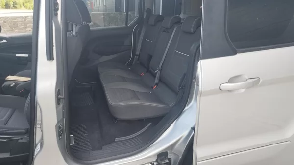 Ford Tourneo Connect 1.0i,volat- 608 081 843 - foto 12