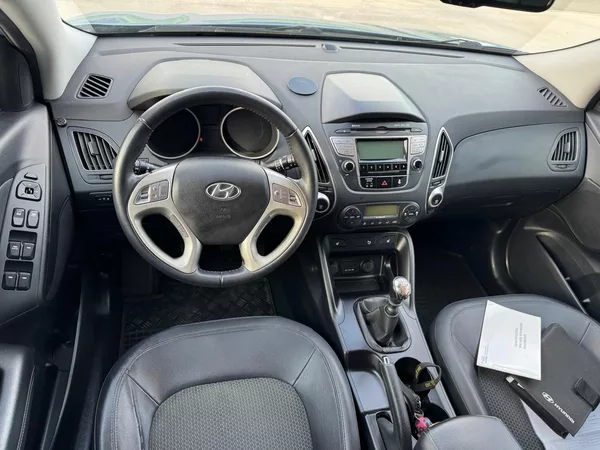 Hyundai ix35 1.7CRDI,VOLAT-608 081 843 - foto 14