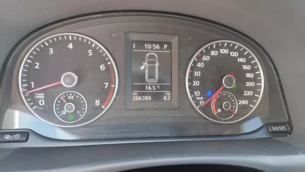 Volkswagen Touran 1.4TSI,volat-608 081 843 - foto 18