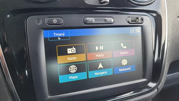 Dacia Lodgy STEPWAY 1,6i 75 KW 7 MÍST - foto 21